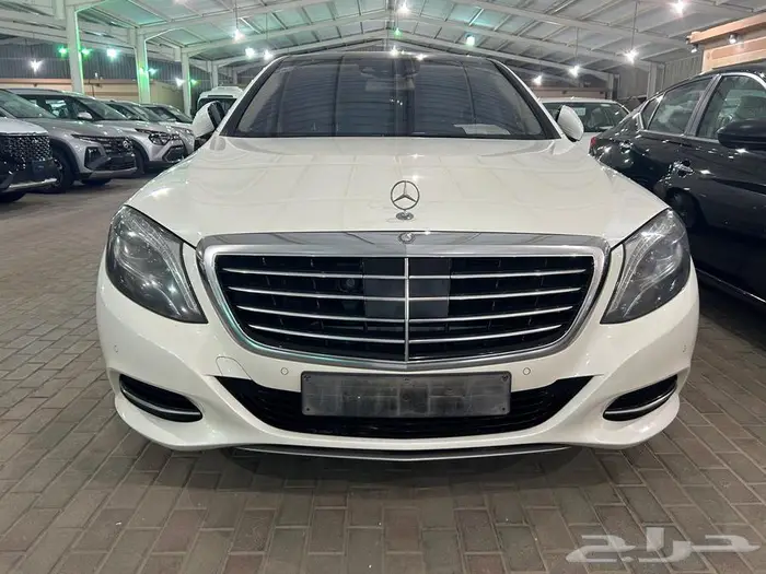 مرسيدس بنز S500 موديل 2016 عداد 65 الف مخزن 3