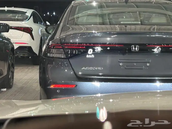 مرسيدس بنز S500 موديل 2016 عداد 65 الف مخزن 14