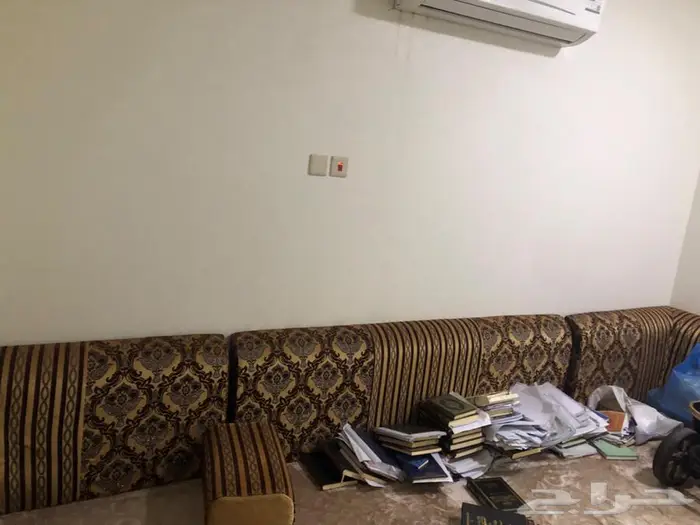 مساند ظهر مع فرشة قص أرضية للبيع 3