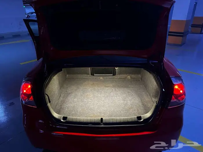 شيفرولية لومينا SS 2011 محولة PONTIAC G8 للبيع 13