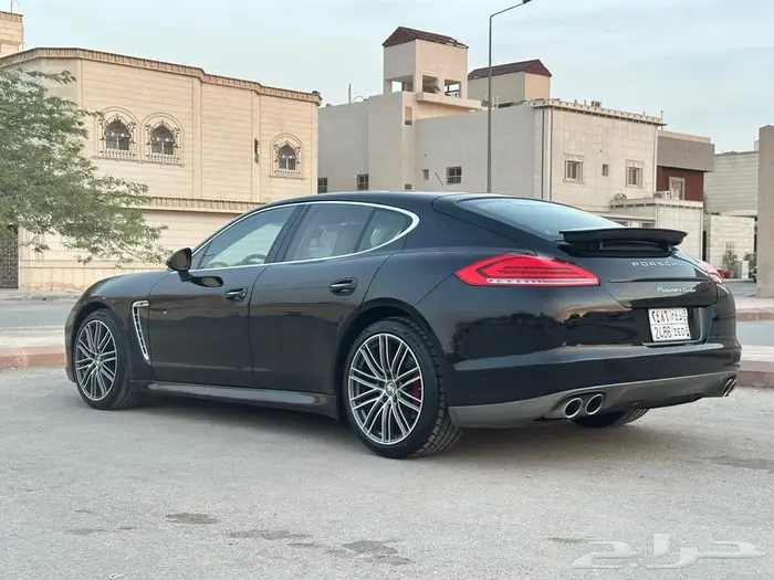 بورش بانميرا 2010 v8 10