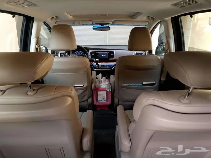 Honda Odyssey 2015   Excellent Family MPV 7