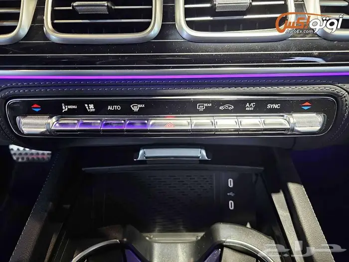 2025 مرسيدس GLS 63 AMG 16