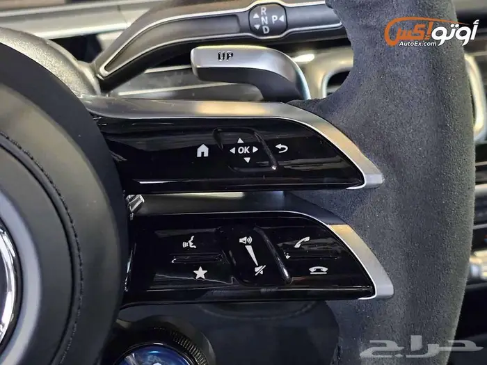 2025 مرسيدس GLS 63 AMG 18