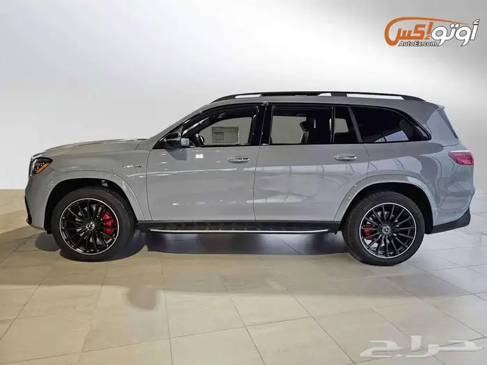 2025 مرسيدس GLS 63 AMG 1
