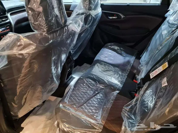 تويوتا اوربان ستاندر 2026 12