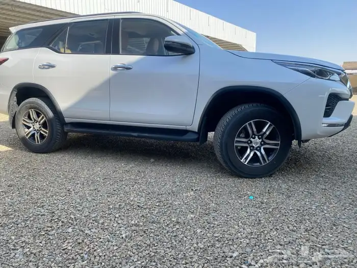 جيب فورشنر 6 سلندر ( تم البيع ) 1