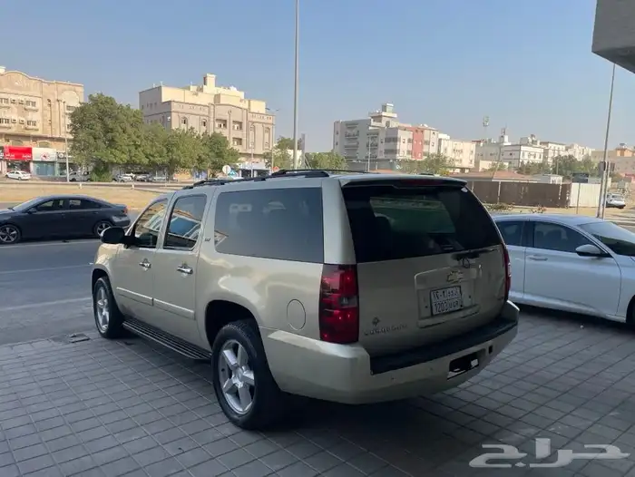 للبيع سوبربان 2008 LTZ سعودي دبل نظيف 4