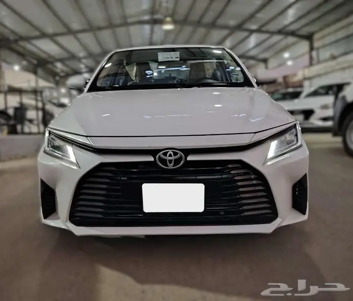 تويوتا يارس 2023 0