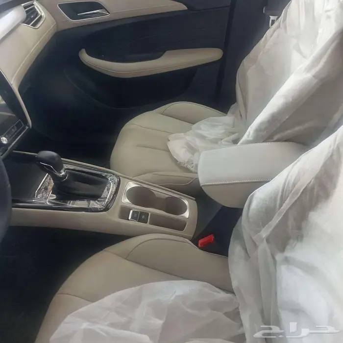 ام جي 5 ستاندر 2025 14