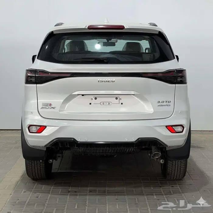 ايسوزو MUX 2024 فل كامل ديزل ( تقسيط جميع البنوك ) 3
