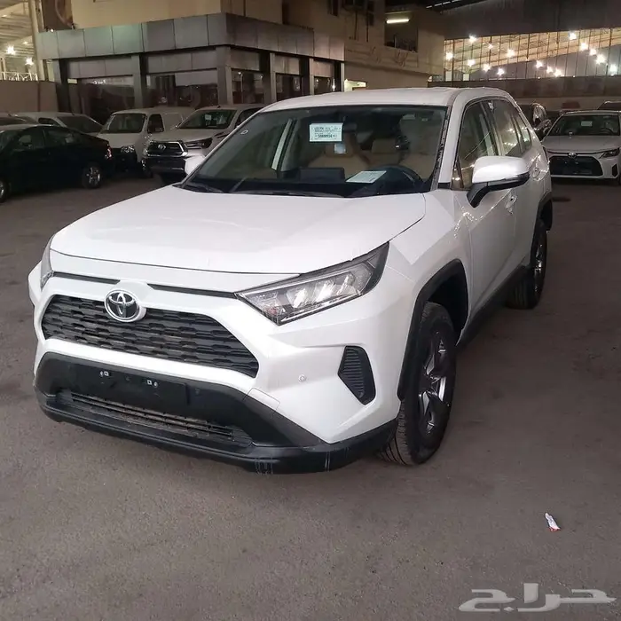 تويوتا راف فور LE ستاندر دبل بنزبن موديل 2025 1