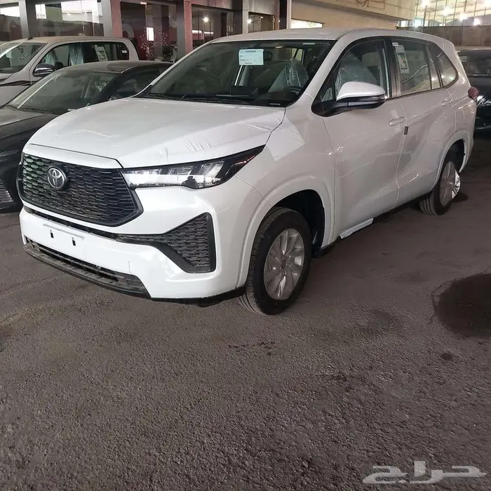 تويوتا راف فور LE ستاندر دبل بنزبن موديل 2025 5