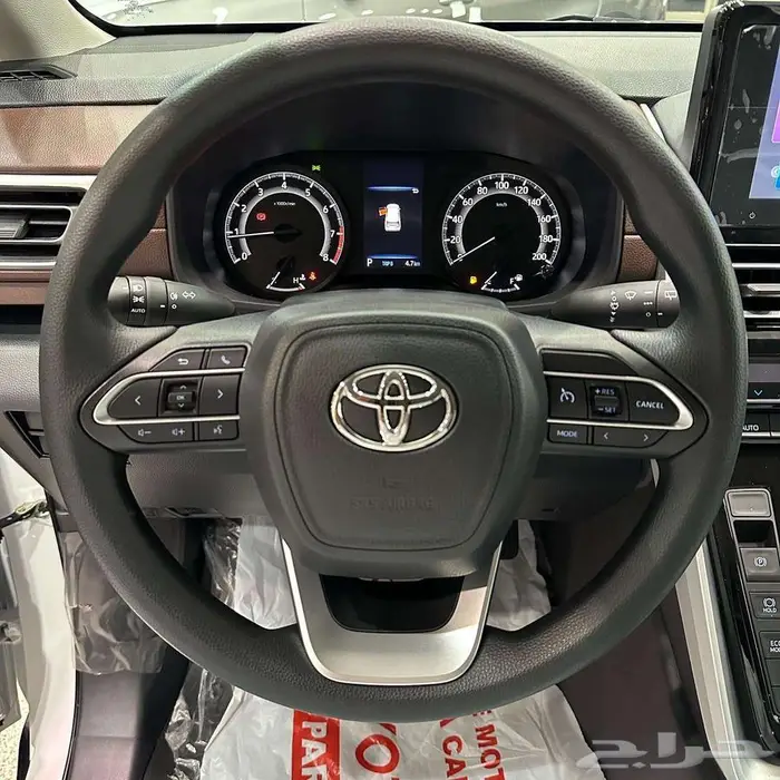 انوفا بنزين جي ال INNOVA GL 2.0 2026 6