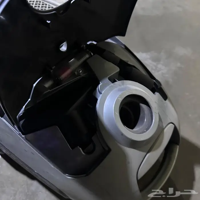 مكنسة كهربائية 0