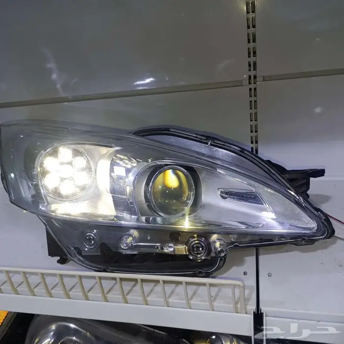 شمعه يمين بيجو 508 فل كامل اصلي جديده 2012 0