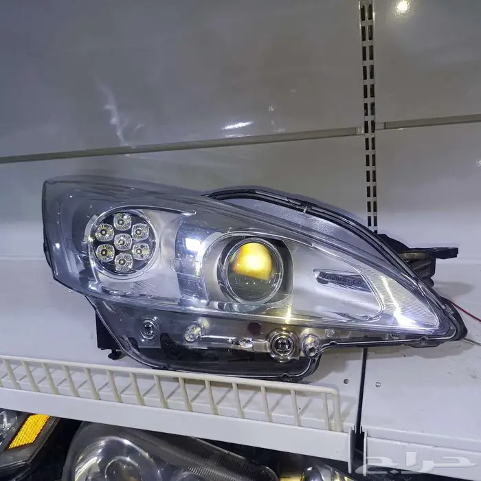 شمعه يمين بيجو 508 فل كامل اصلي جديده 2012 1