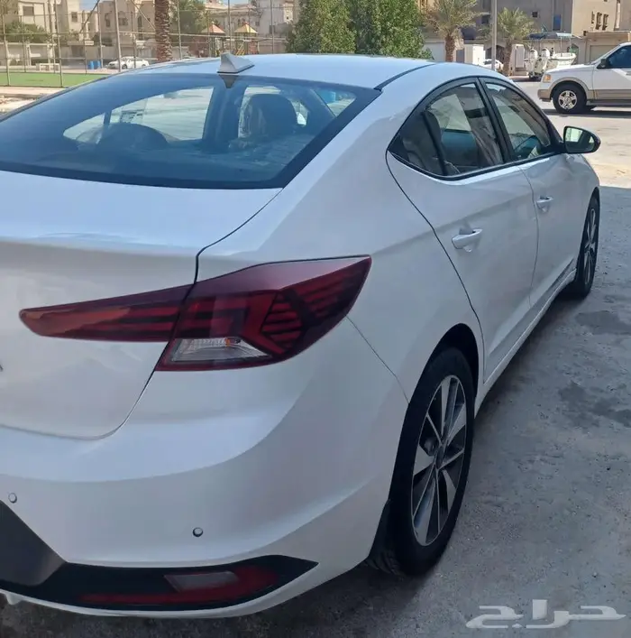 هونداي 2019 النترا 4