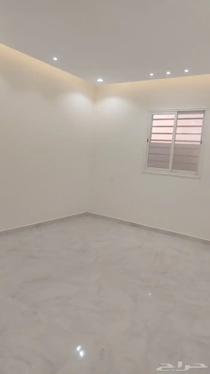 دور وملحق جديد للبيع في وادي بن هشبل 9