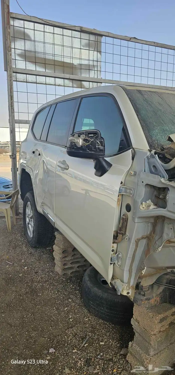 متوفر بودي جيوب ابواب بودي كامل بودي لكزس ابواب بودي برادو ت 3