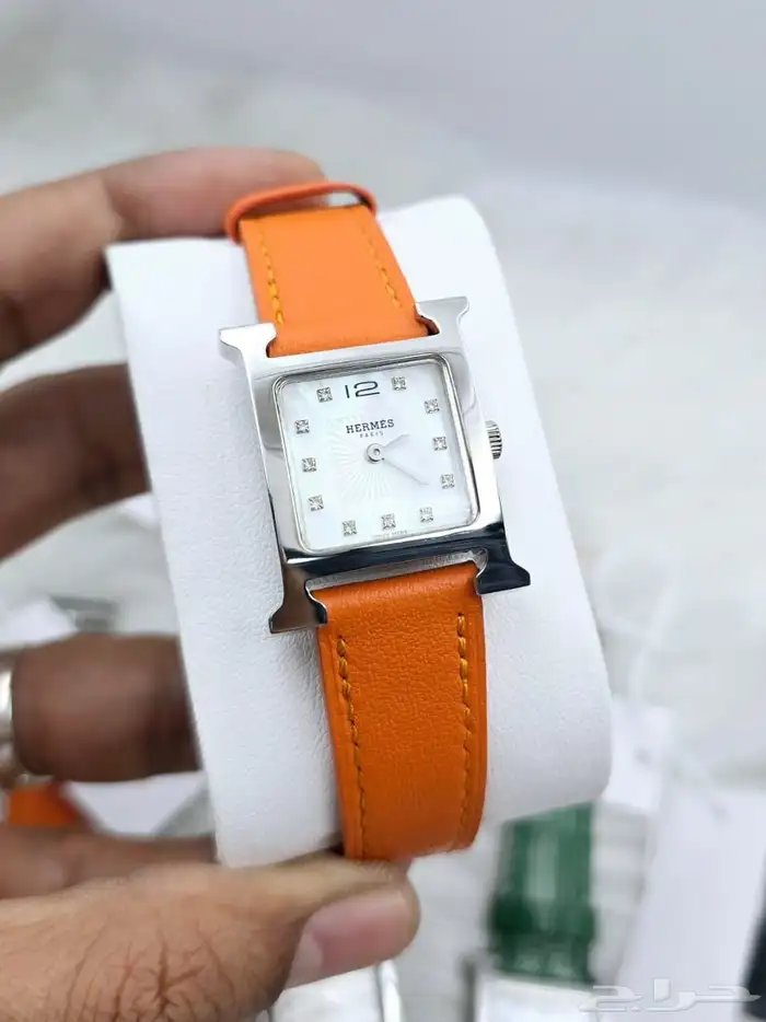 ساعة هرمز نسائي 15