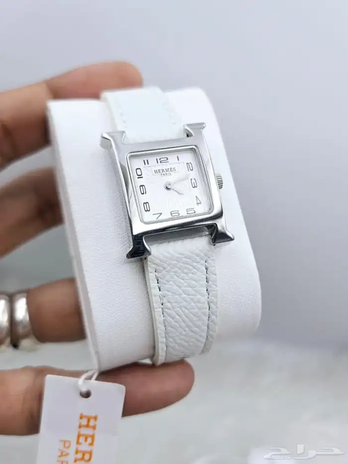 ساعة هرمز نسائي 18