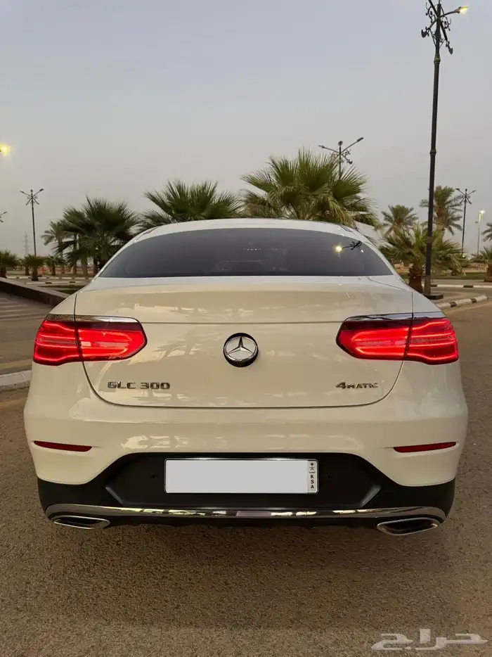 مرسيدس GLC300 موديل 2019 للبيع 24