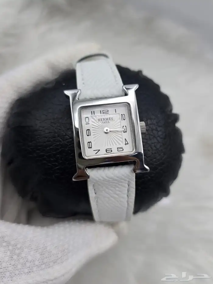 ساعة هرمز نسائي 12