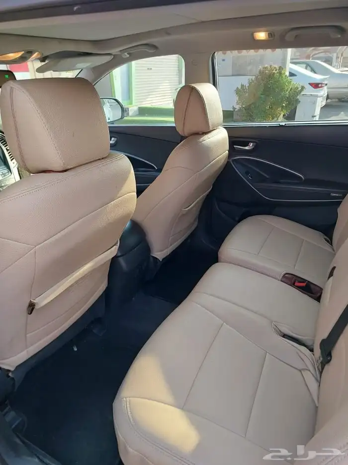 Hyundai Grand Santa Fe  7-Seater  Full options 7