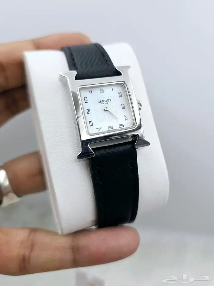 ساعة هرمز نسائي 21