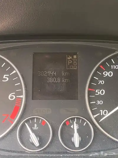 سيارة رينو 2012 index