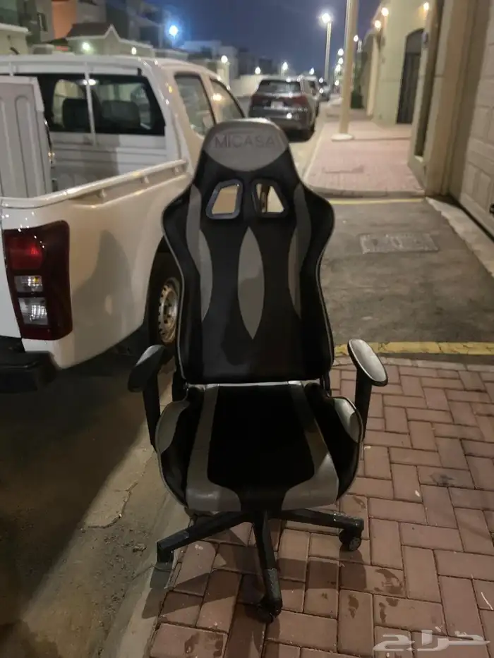 كرسي العاب ويصلح كرسي مكتب للبيع بسبب السفر 0