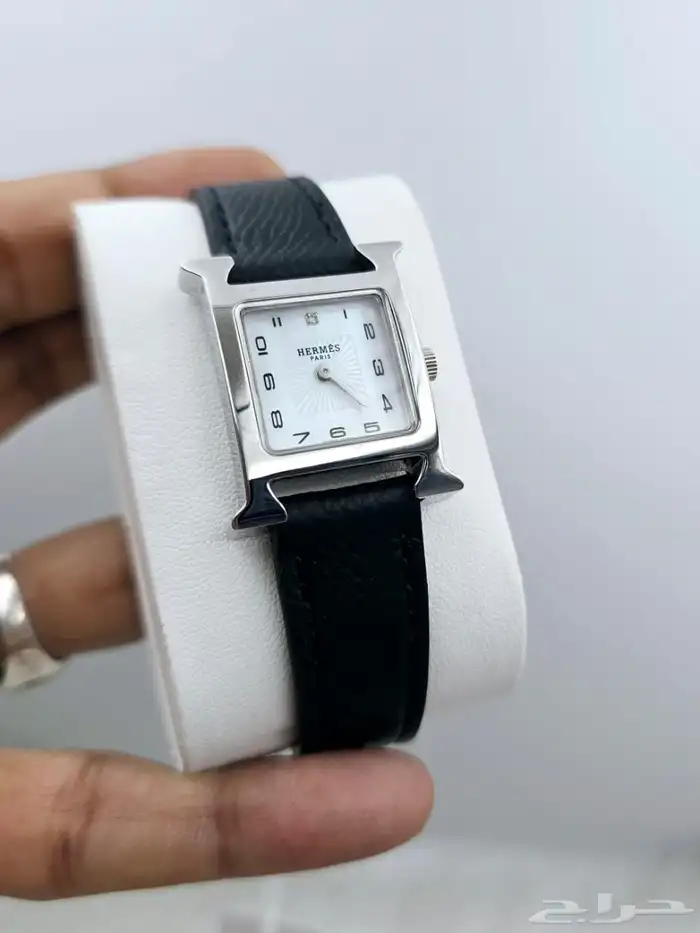 ساعة هرمز نسائي 22