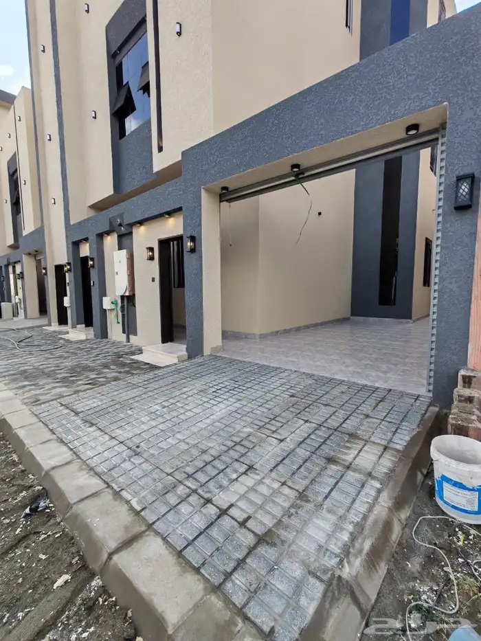 للبيع شقق تمليك ارضي بحوش خلف السعودي الألماني وسط الخدمات 5