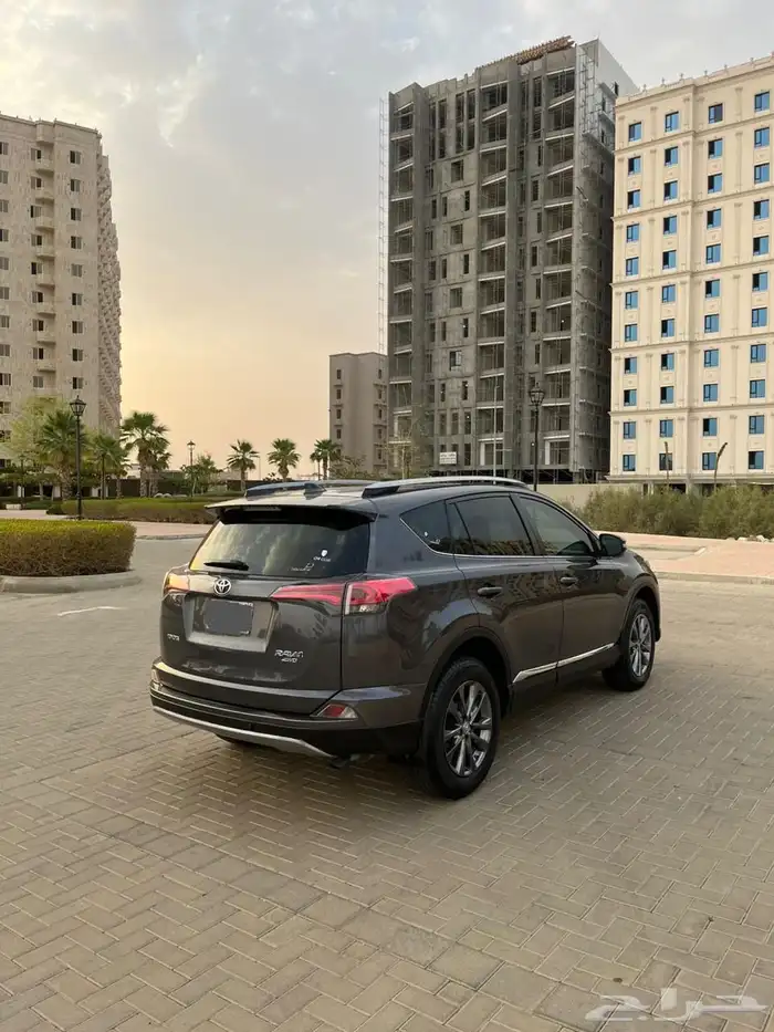 تويوتا راف فور 2018 فل كامل بريميوم 5