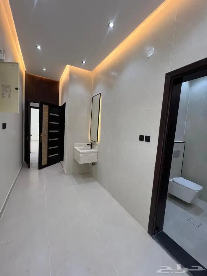 فلل روف حي الصفا بتصميم جميل وسعر مناسب 11