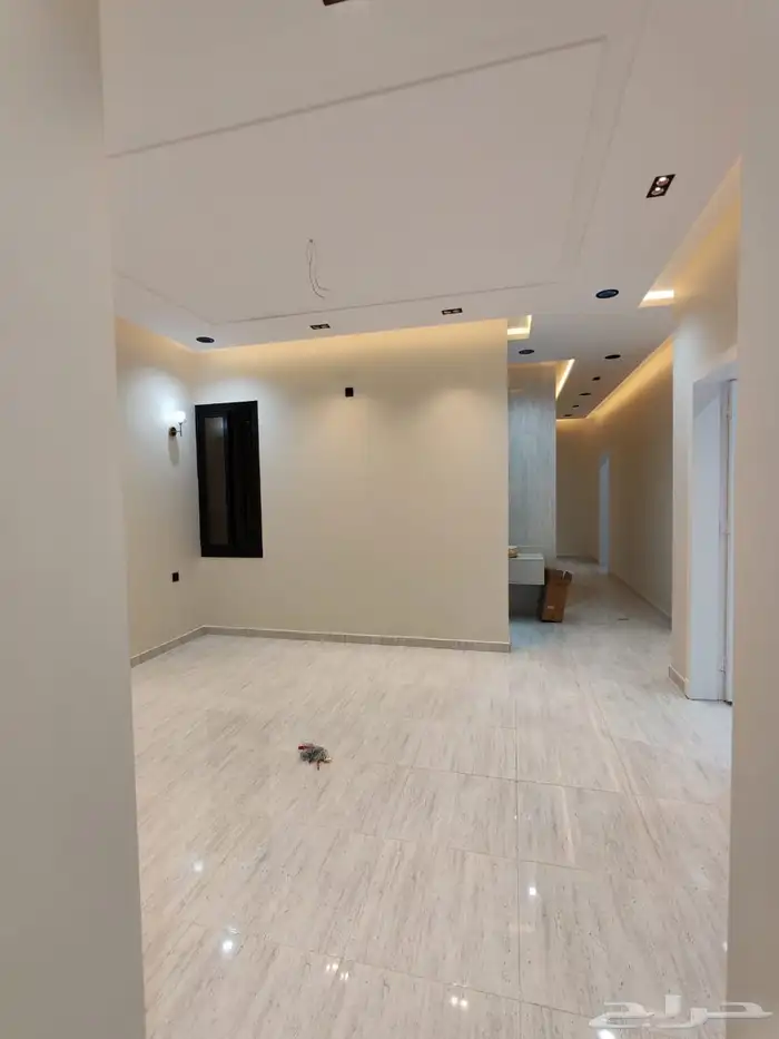 للبيع شقق تمليك ارضي بحوش خلف السعودي الألماني وسط الخدمات 16
