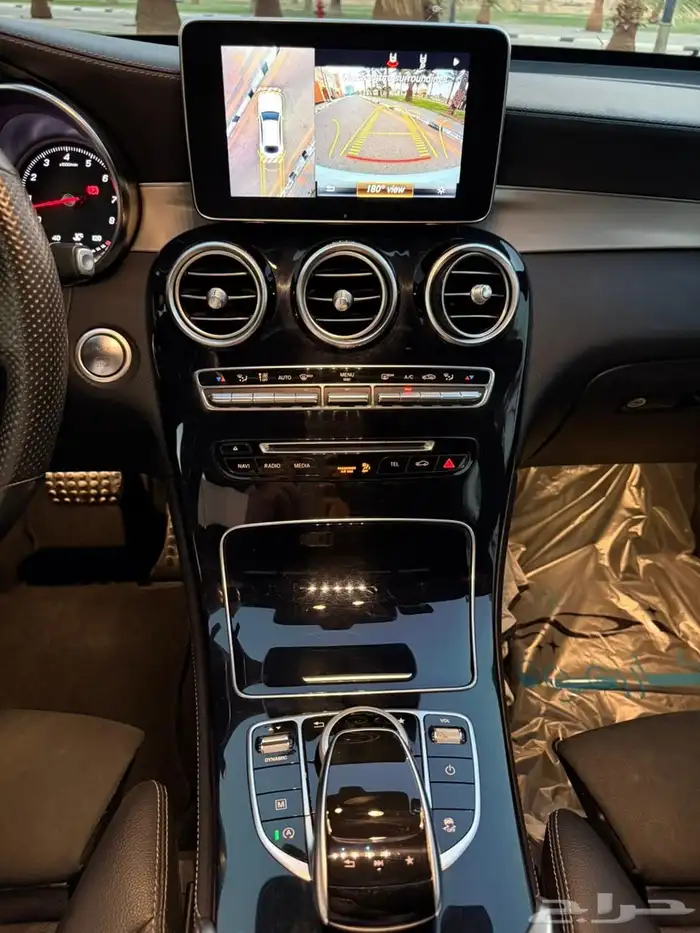 مرسيدس GLC300 موديل 2019 للبيع 18