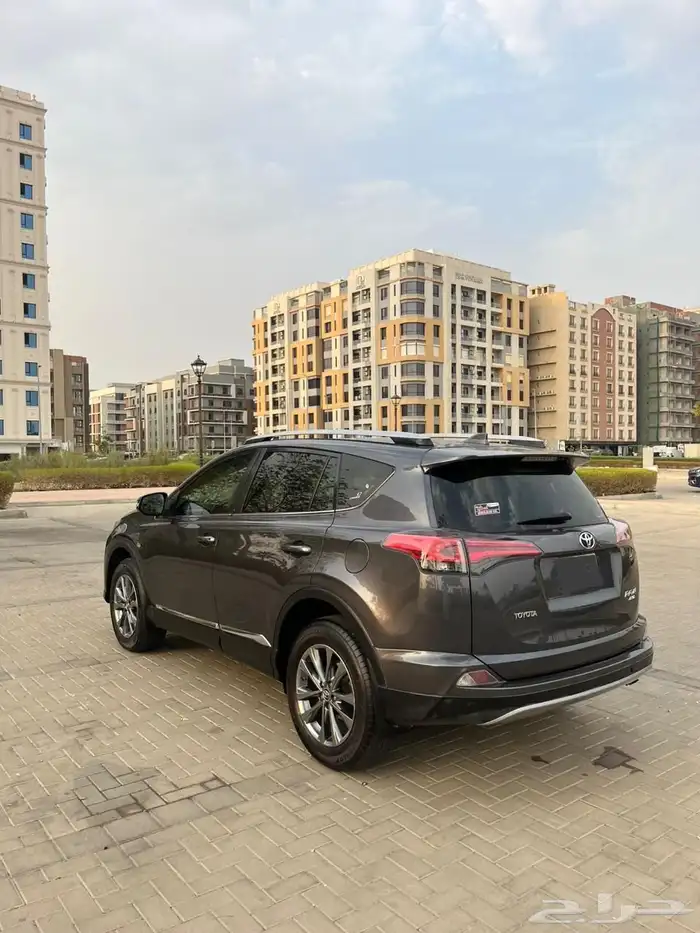 تويوتا راف فور 2018 فل كامل بريميوم 4