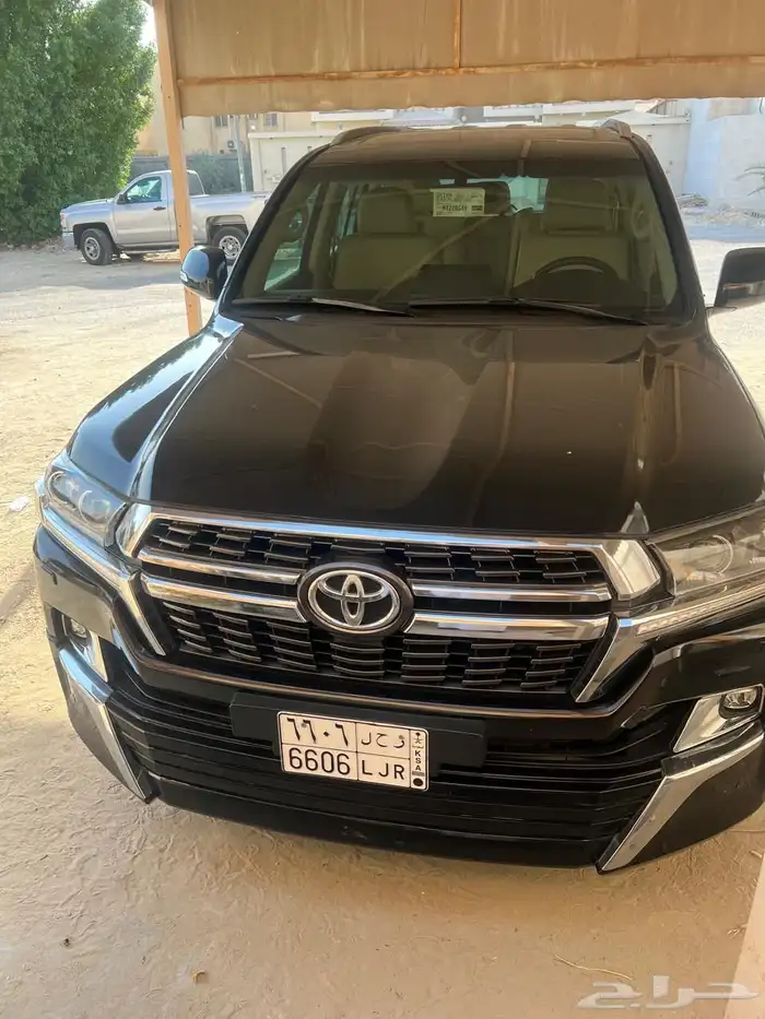 لاندكروزر قراند تورنق 21 بريمي 18