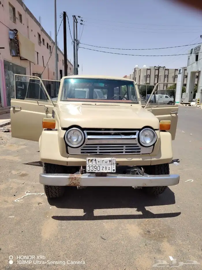 للبيع جيب موديل 1978 نظيف قير مكينة دبلات دفرنس عضلات 2