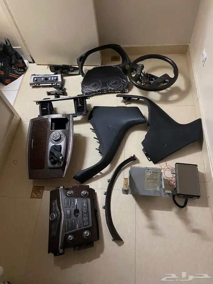 نيسان باترول من 2014الى2016 بلاتينيوم 11