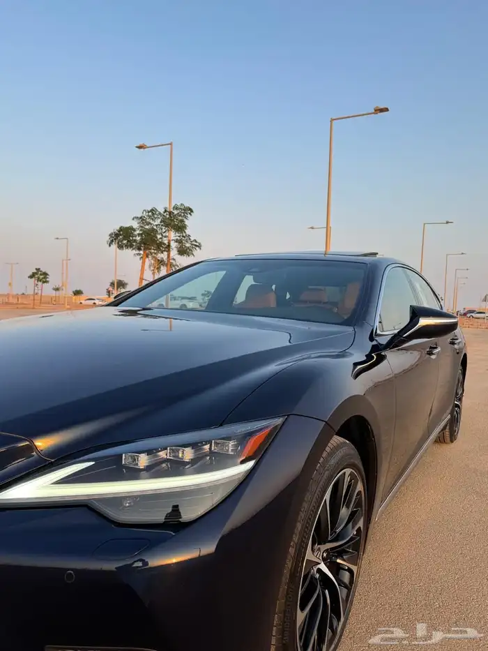 لكزس LS350 19