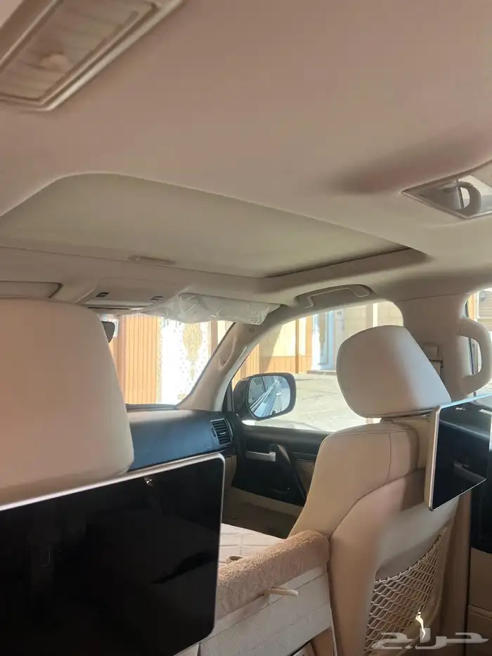 لاندكروزر قراند تورنق 21 بريمي 16