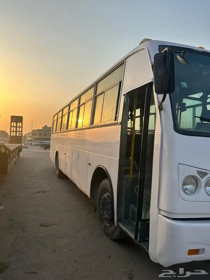 مطلوب سايق باص بالجبيل يشترط عقد اجير 0