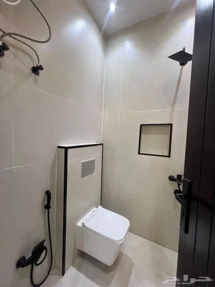 فلل روف حي الصفا بتصميم جميل وسعر مناسب 6