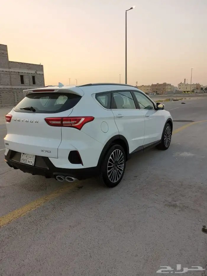JETOUR X70 فل 4