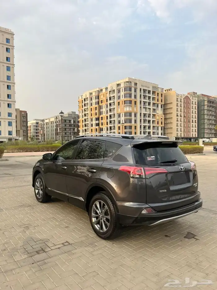 تويوتا راف فور 2018 فل كامل بريميوم 6