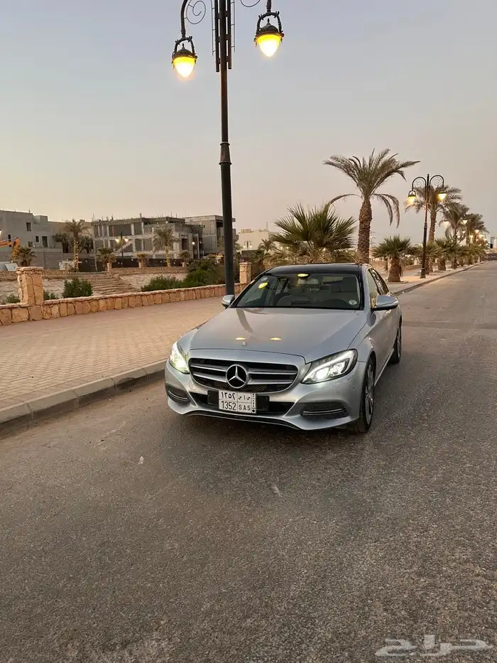 مرسيدس C200 2