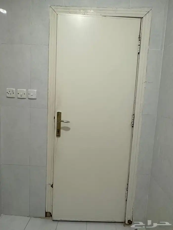 بابين حمام خشب 1